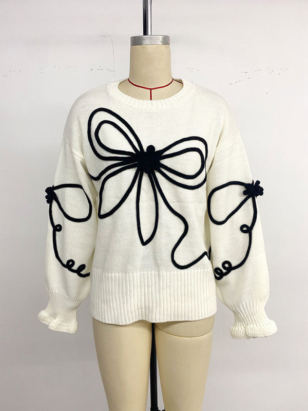 Playful and sweet loose bow-decorated round-neck sweater